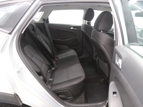 Hyundai TUCSON 1.6 GDi S Connect Euro 6 (s/s) 5dr 25