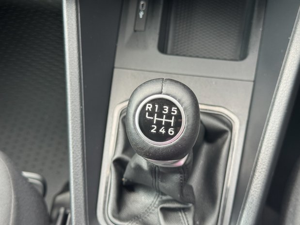 Ford Transit Connect SWB L1H1 [SOLD CR] Low Roof Trend 220 Air Con Nav Sensors EURO 6 42