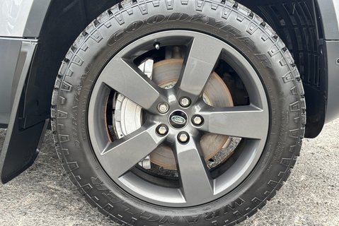 Land Rover Defender 110 D300 Hard Top HSE with Rear Seat Conversion 32