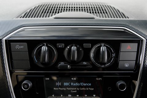 Volkswagen Up MOVE UP BLUEMOTION TECHNOLOGY 28