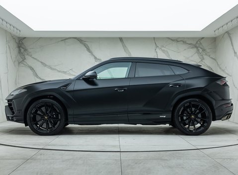 Lamborghini Urus S 5