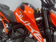 KTM Duke 2020 ONLY 10K RUNNING PROJECT BIKE SPARES OR REPAIR 125CC 9