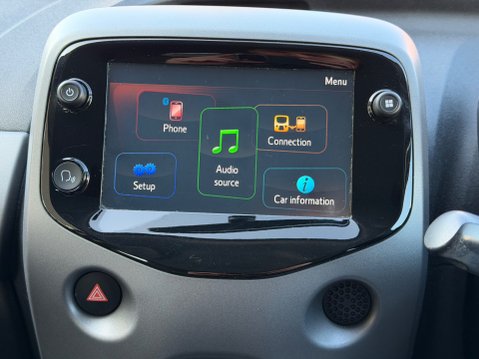 Toyota Aygo VVT-I X-TREND 22