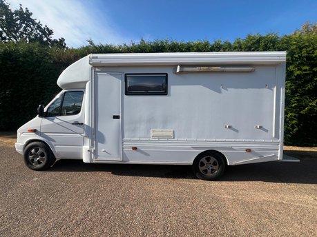 Mercedes-Benz Sprinter Elite Sports Motorhome 310D/40 LWB 8
