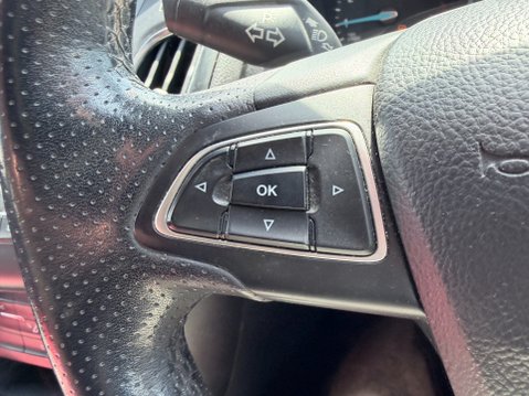 Ford Focus 1.0 ST-LINE NAVIGATION 23