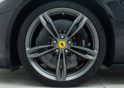 Ferrari GTC4 Lusso V12