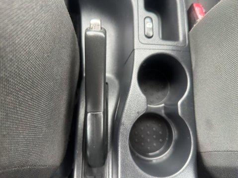 Nissan Qashqai+2 1.6 Acenta 2WD Euro 5 (s/s) 5dr 39