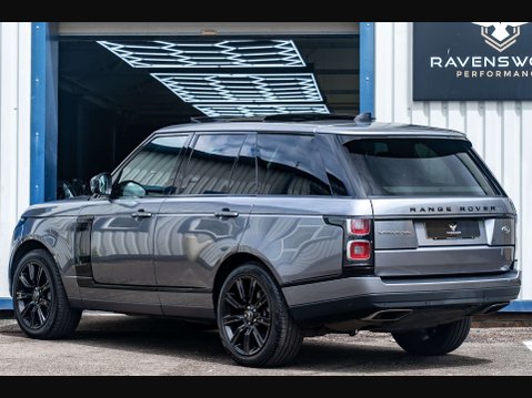 Land Rover Range Rover 3.0 Range Rover Vogue SE D MHEV Auto 4WD 5dr 2