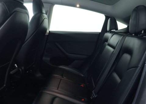 Tesla Model Y (Dual Motor) Long Range SUV 5dr Electric Auto 4WDE (384 bhp) 47