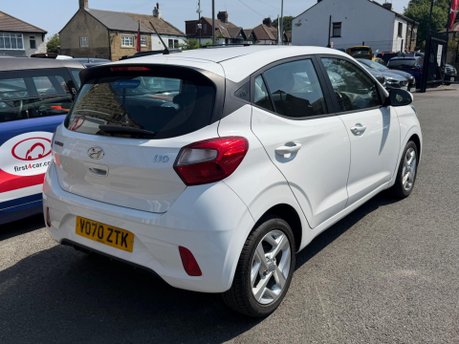 Hyundai i10 MPI SE CONNECT 9