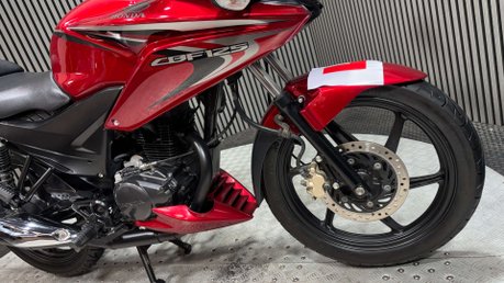 Honda CBF125 CBF125 2013 ONLY 16K 1 FORMER OWNER MOT WARRANTY 125CC 11