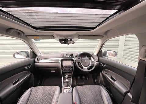 Suzuki Vitara SZ5 BOOSTERJET ALLGRIP MHEV 14