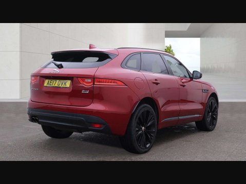 Jaguar F-Pace 2.0 F-PACE R-Sport AWD D Auto 4WD 5dr 4