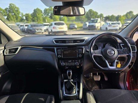 Nissan Qashqai 1.3 DIG-T Acenta Premium SUV 5dr Petrol DCT Auto Euro 6 (s/s) (160 ps) 13