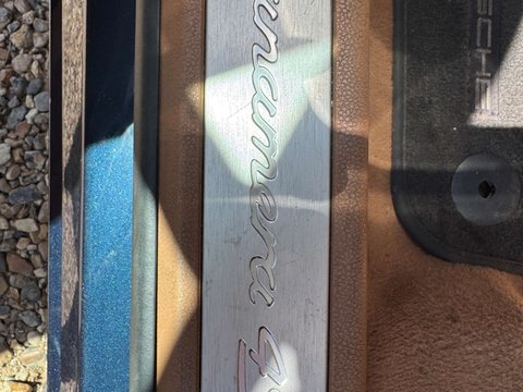 Porsche Panamera 4.8 Panamera 4s Semi-Auto 4WD 5dr 16