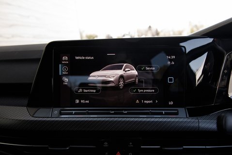 Volkswagen Golf R-LINE TSI 28