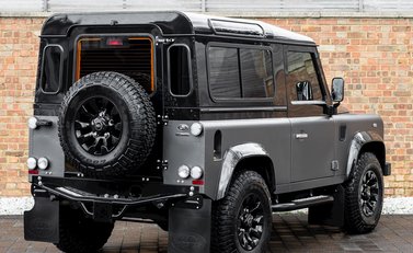 Land Rover Defender 90 Autobiography Edition 7