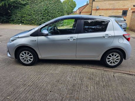 Toyota Yaris 1.5 VVT-h Icon Tech E-CVT Euro 6 (s/s) 5dr 38