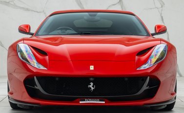 Ferrari 812 Superfast 4