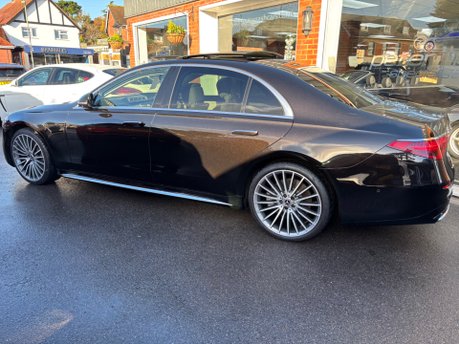 Mercedes-Benz S Class 2.9 S350Ld AMG Line (Premium Plus, Executive) Saloon 4dr Diesel G-Tronic+ 10