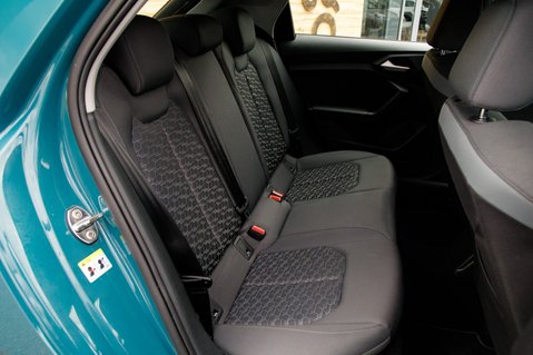 Audi A1 SPORTBACK TFSI SPORT 37
