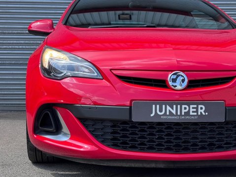 Vauxhall Astra GTC 2.0T VXR Euro 6 (s/s) 3dr 8