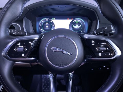 Jaguar I-Pace 400 90kWh R-Dynamic HSE Black SUV 5dr Electric Auto 4WD (400 ps) 1 Owner - 22