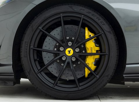 Ferrari 812 Superfast 8