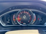 Volvo V40 2.0 T2 R-Design Euro 6 (s/s) 5dr 26