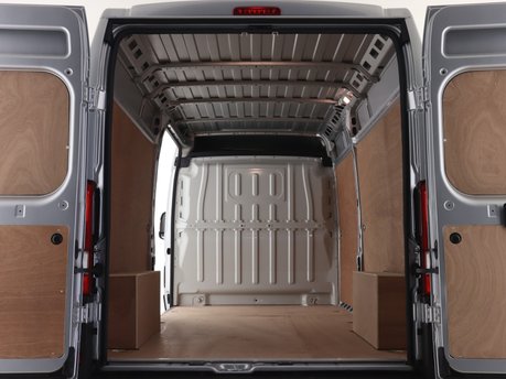 Citroen Relay 2.2 BlueHDi L3H2 Van 140ps Enterprise Pro 10