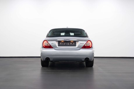 Jaguar XJ 3.0 XJ Sovereign V6 Auto 4dr 6