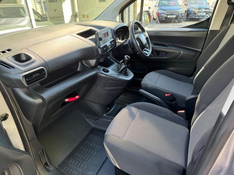 Citroen Berlingo 650 X M BLUEHDI 22