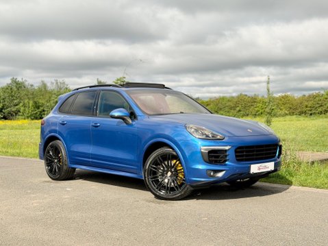 Porsche Cayenne 4.2 TD V8 S TiptronicS 4WD Euro 6 (s/s) 5dr 3