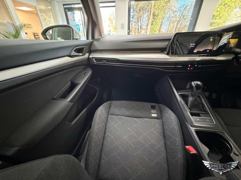 Volkswagen Golf 1.5 TSI Life Euro 6 (s/s) 5dr 46