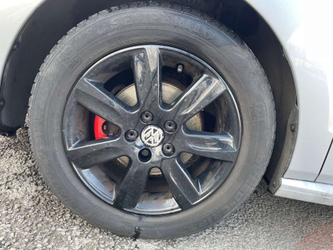 Volkswagen Polo 1.2 Polo S 60 5dr 29