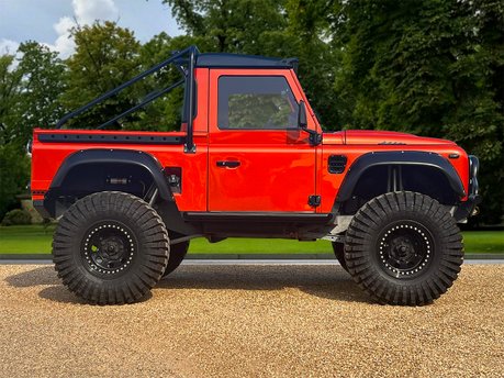 Land Rover Defender 90 Custom Build 4