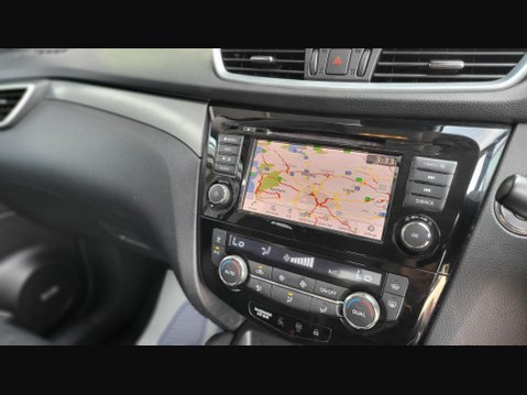 Nissan Qashqai DIG-T TEKNA DCT 28