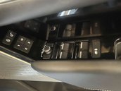 Land Rover Range Rover Velar 2.0 Range Rover Velar R-Dynamic HSE D240 Auto 4WD 5dr 10