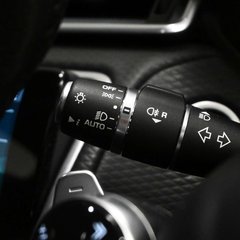 Land Rover Range Rover Velar 2.0 Range Rover Velar R-Dynamic SE D180 Auto 4WD 5dr 1