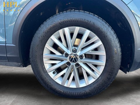Volkswagen T-Roc 1.0 TSI Life SUV 5dr Petrol Manual Euro 6 (s/s) (110 ps) 10