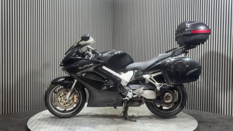 Honda VFR 2008 VTEC FULL LUGGAGE GOOD RUNNING PROJECT BIKE 800CC 4