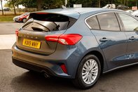Ford Focus TITANIUM 8