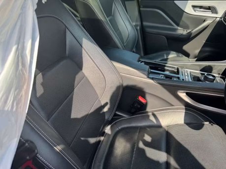 Jaguar F-Pace 2.0 D240 R-Sport SUV 5dr Diesel Auto AWD Euro 6 (s/s) (240 ps) 5
