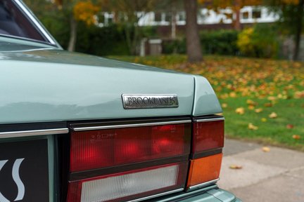 Bentley Brooklands Saloon 13