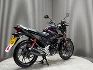 Honda CB GLR125 2018 ONLY 8K MOT OCTOBER 2027 125CC LEARNER BIKE 3