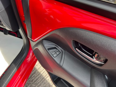 Toyota Aygo VVT-I X-PLAY 40