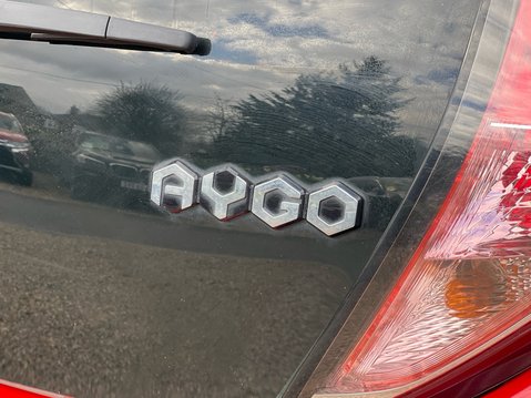 Toyota Aygo VVT-I X-PLAY X-SHIFT 20