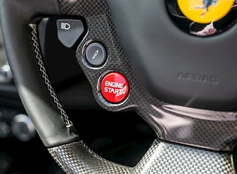 Ferrari California T 19