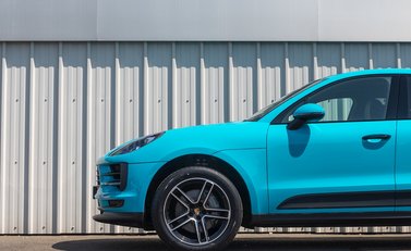 Porsche Macan S 28