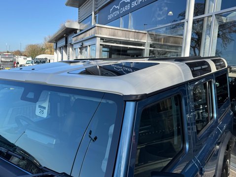 Ineos Grenadier TRIALMASTER EDITION 32